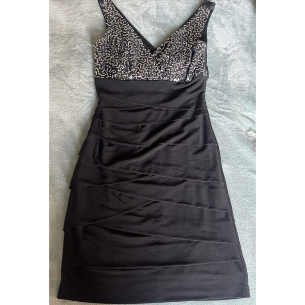 B. Smart Juniors‎ Sleeveless Black Plunge Bodycon Sequin Cocktail Dress Sz Small - Picture 12 of 16